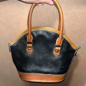 Vintage Dooney and Bourke purse